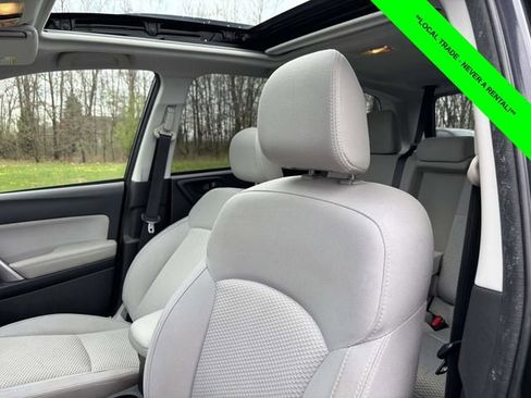Used 2016 Subaru Forester 2.5i Premium w/ All-Weather Package image 6