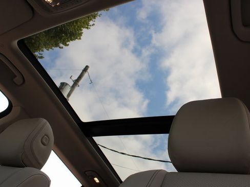 Used 2024 Mercedes-Benz GLS 450 GLS 450 4MATIC image 23