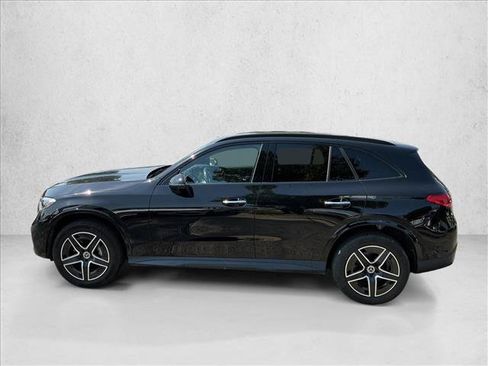 Used 2023 Mercedes-Benz GLC 300 4MATIC image 8