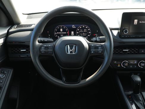 Used 2023 Honda Accord EX image 19