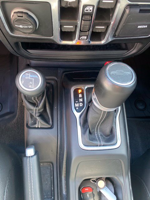 Used 2021 Jeep Gladiator Overland AWD/4WD image 20