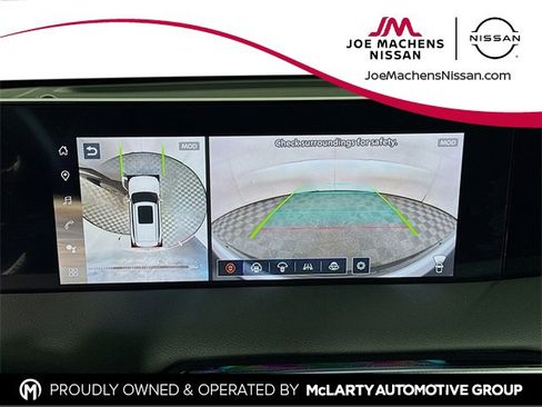 New 2026 Nissan Armada SL w/ Captain's Chari Seat Package image 17