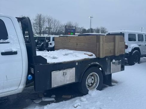 Used 2025 RAM 3500 Tradesman w/ Chrome Appearance Group image 2