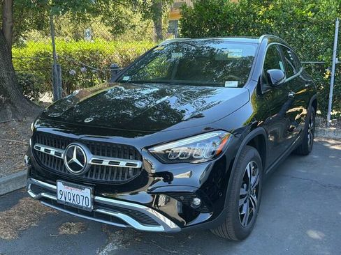 Used 2026 Mercedes-Benz GLA 250 4MATIC image 2