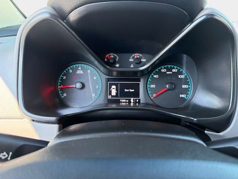 Used 2019 Chevrolet Colorado W/T image 21