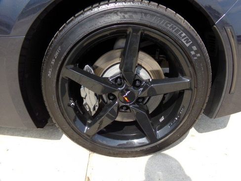 Used 2014 Chevrolet Corvette Stingray Convertible w/ 2LT Preferred Equipment Group RWD image 10