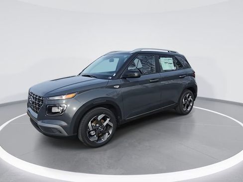 New 2026 Hyundai Venue SEL image 4