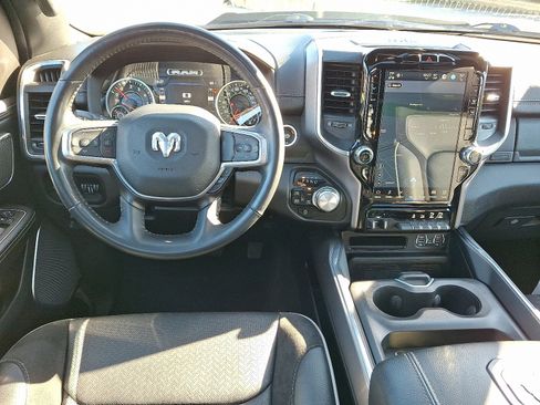 Used 2023 RAM 1500 Laramie image 11