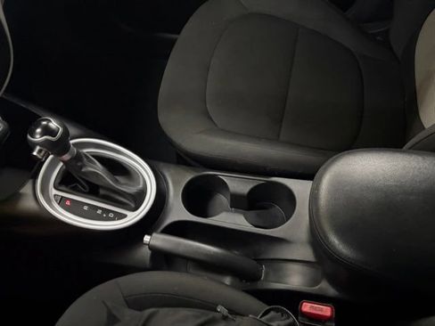Used 2019 Kia Soul FWD image 39