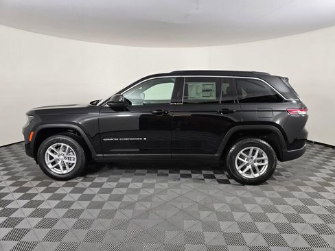 New 2025 Jeep Grand Cherokee Laredo X image 7