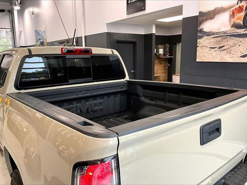 Used 2022 GMC Canyon Elevation w/ Trailering Package image 24