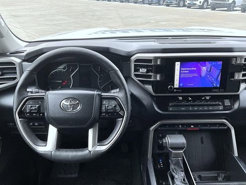 Used 2022 Toyota Tundra SR5 w/ SR5 Premium Package image 12