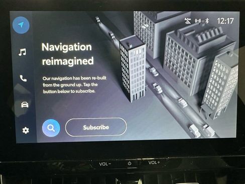 Used 2025 Toyota Corolla SE w/ SE Premium Package image 26