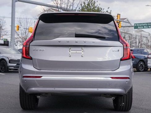 New 2026 Volvo XC90 B6 Plus w/ Protection Package Premier image 6