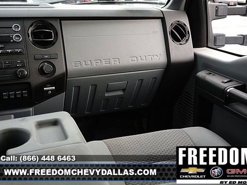 Used 2015 Ford F550 4x4 Crew Cab Super Duty image 26