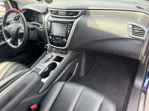 Used 2023 Nissan Murano SV FWD image 11