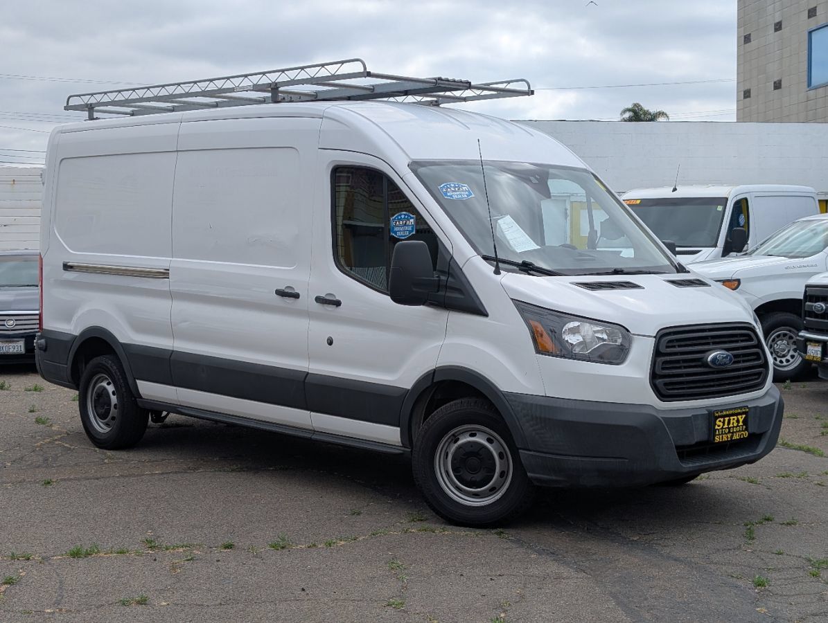 Used 2018 Ford Transit 250 148 Medium Roof RWD image 2
