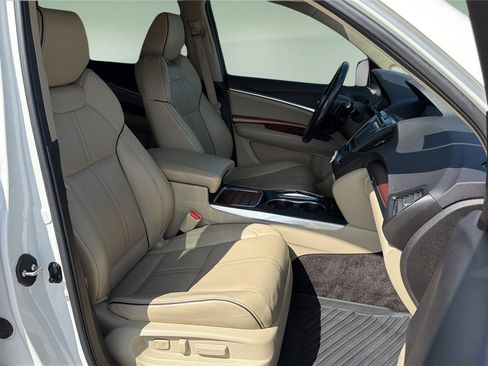 Used 2018 Acura MDX w/ Advance & Entertainment image 11