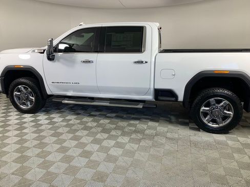 New 2026 GMC Sierra 2500 SLT w/ SLT Premium Package image 4