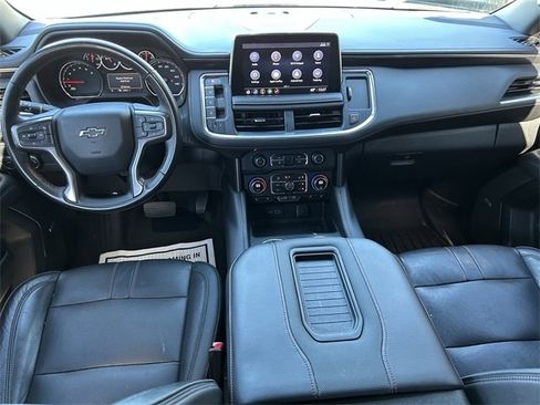 Used 2021 Chevrolet Suburban RST image 9