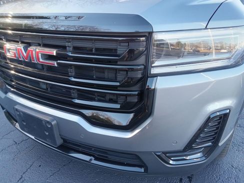 Used 2021 GMC Acadia SLE w/ Driver Convenience Package image 7