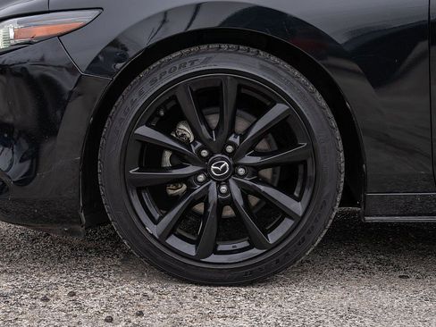 Used 2019 MAZDA MAZDA3 Hatchback w/ Premium Package FWD image 31