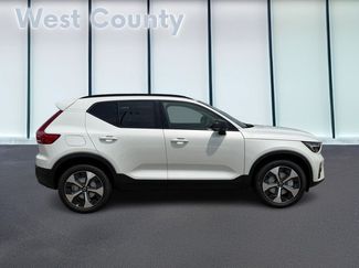 New 2026 Volvo XC40 B5 Plus w/ Protection Package Premier AWD/4WD video 2