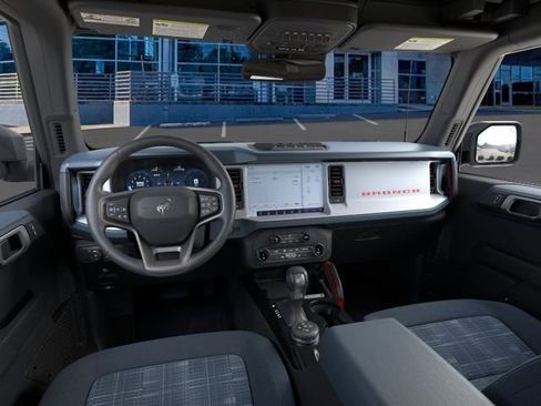 New 2026 Ford Bronco Heritage Edition AWD/4WD image 9