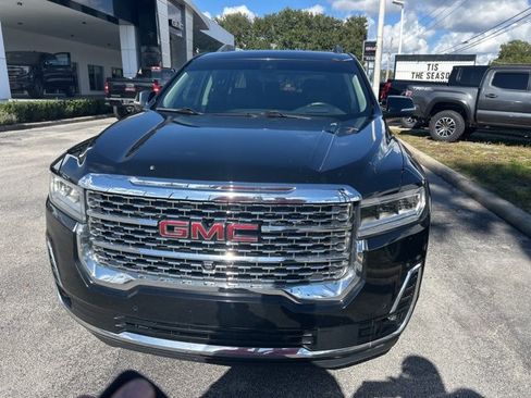 Used 2021 GMC Acadia Denali w/ Denali Technology Package image 2