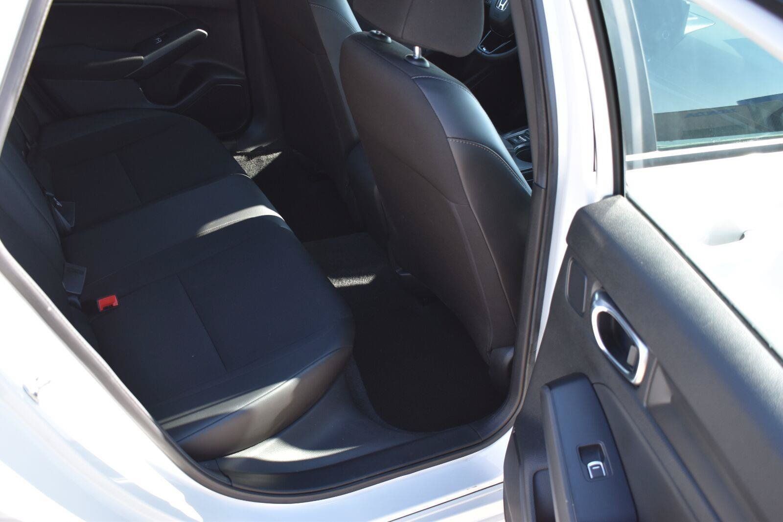 Used 2025 Honda Civic Sport image 13