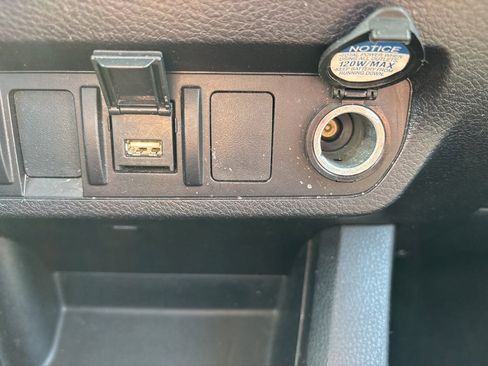 Used 2022 Toyota Tacoma 4x4 Access Cab image 21