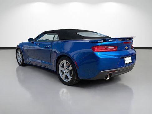 Used 2018 Chevrolet Camaro LT image 5