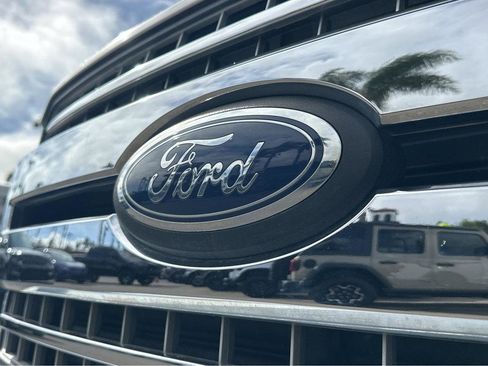 Used 2019 Ford F150 XLT w/ Equipment Group 301A Mid image 45