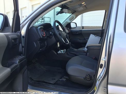 Used 2021 Toyota Tacoma SR image 10