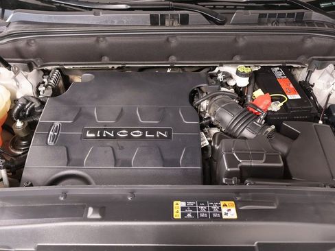 Used 2018 Lincoln MKX Reserve w/ Driver Assistance Package image 20