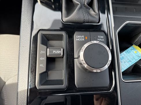 Used 2025 Toyota Tundra SR5 AWD/4WD image 19