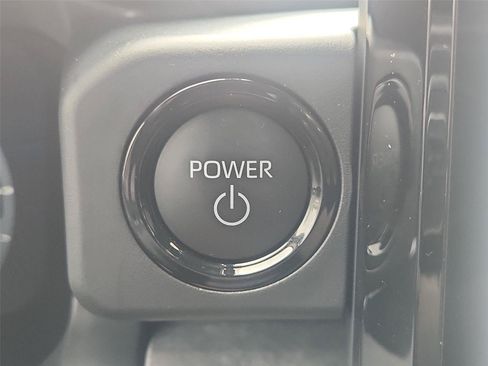 Used 2025 Toyota Tacoma 4x4 Double Cab Hybrid image 16