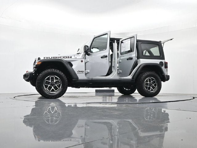 Used 2024 Jeep Wrangler Unlimited Rubicon AWD/4WD image 56