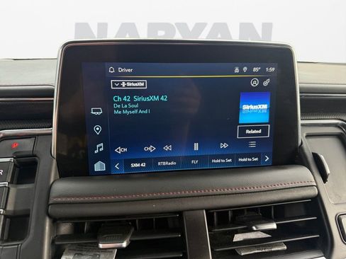 Used 2022 Chevrolet Suburban RST w/ Luxury Package image 22