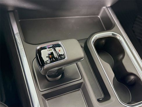 New 2026 Chevrolet Silverado 1500 LTZ AWD/4WD image 11