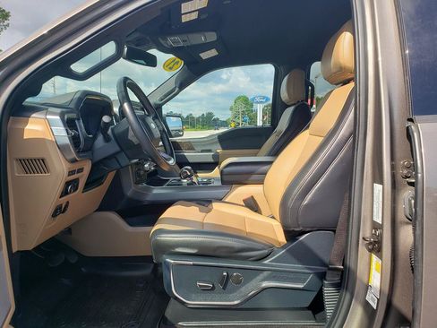 Used 2021 Ford F150 Lariat w/ Equipment Group 501A Mid AWD/4WD image 10