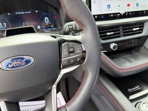 Used 2025 Ford Explorer ST AWD/4WD image 42