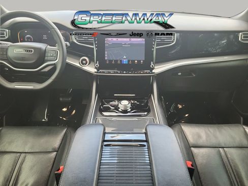 Used 2022 Jeep Wagoneer Series I w/ Premium Group I image 15