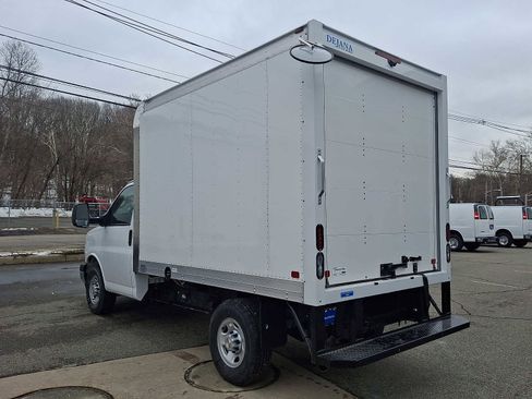 New 2026 Chevrolet Express 3500 w/ Power Convenience Package image 4