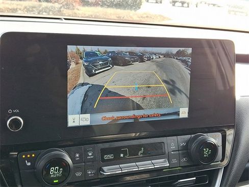 Certified 2024 Toyota Grand Highlander XLE image 18