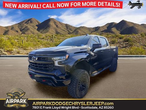 Used 2025 Chevrolet Silverado 1500 RST w/ Redline Edition AWD/4WD image 1