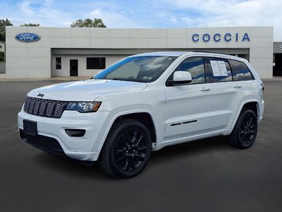 Used 2020 Jeep Grand Cherokee Altitude