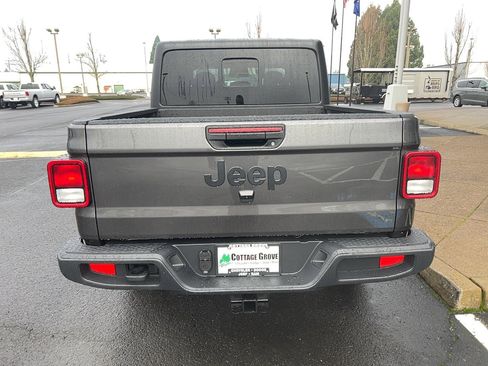 New 2026 Jeep Gladiator Sport image 11