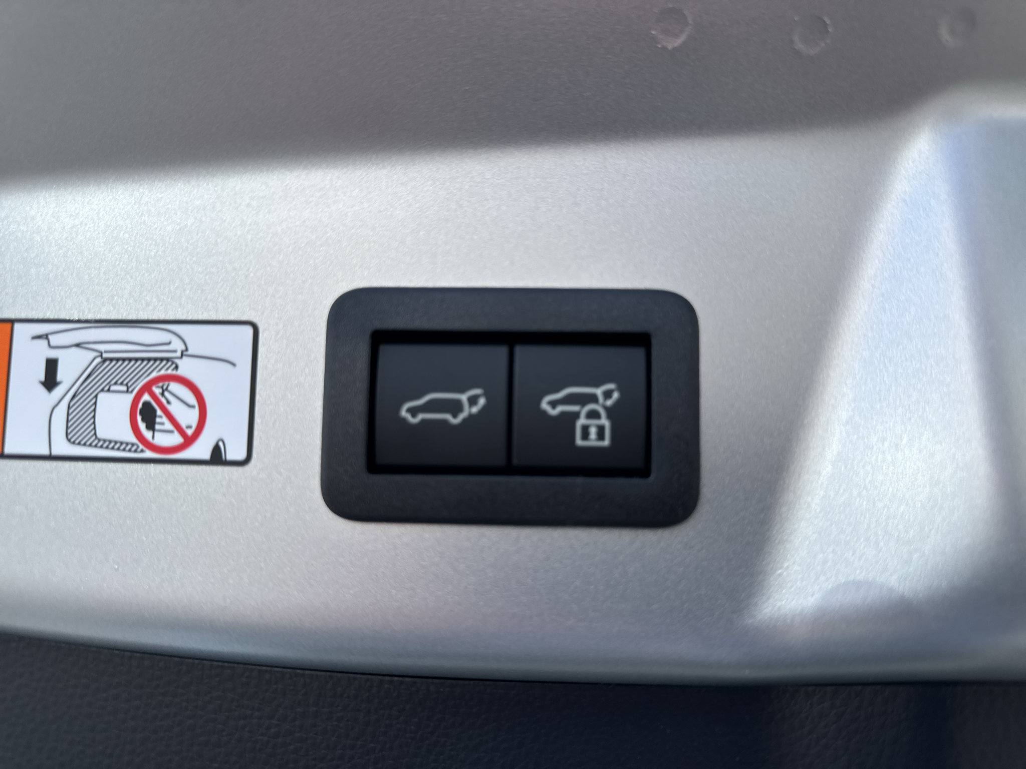 New 2027 Toyota Prius Plug-In Hybrid w/ Limited Premium Package FWD image 8