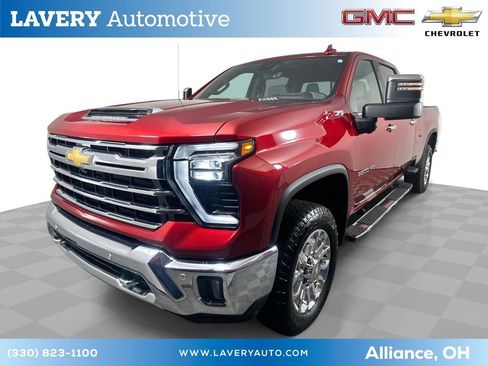 Used 2025 Chevrolet Silverado 3500 LTZ w/ LTZ Premium Package AWD/4WD image 1